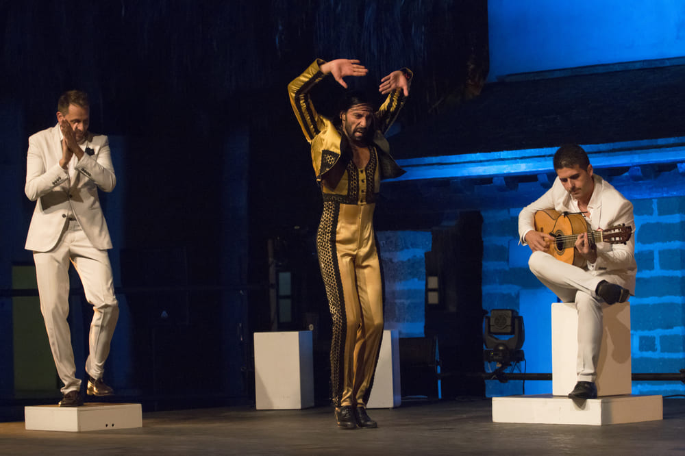 info-1 - Authentic Flamenco em Rio de Janeiro: Um Show Espanhol Tradicional